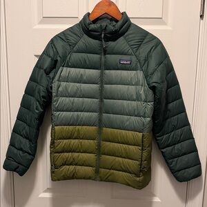 Patagonia Kids' Two-Tone Green Down Sweater